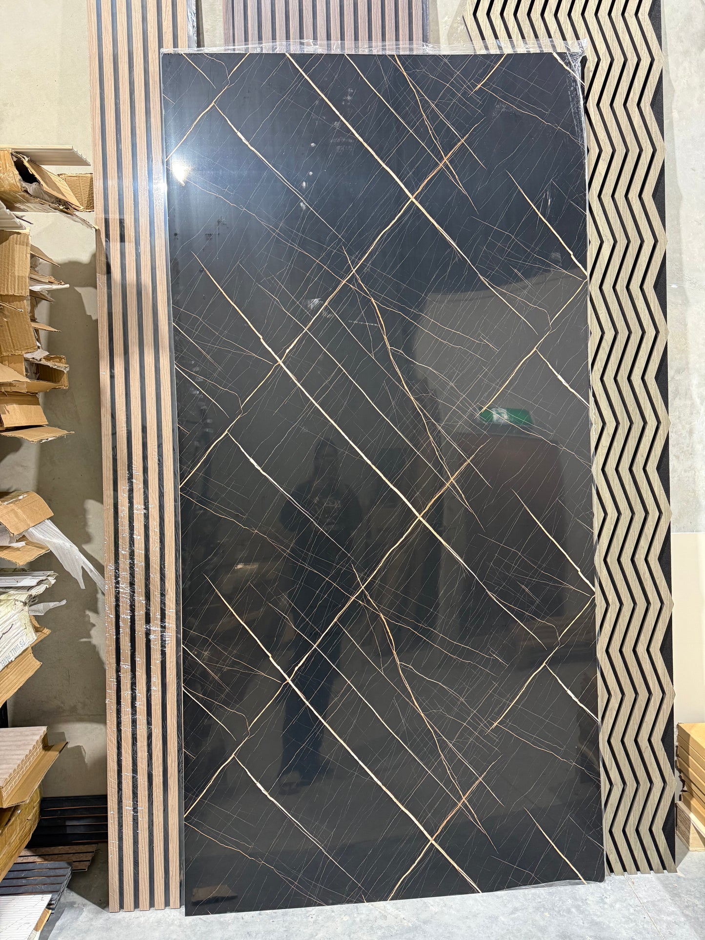 PVC UV Marble board - Black Vein Gold
